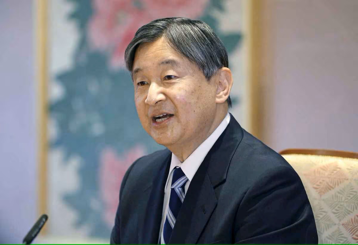 【たまたまララちゃん】天皇陛下即位御大礼記念 皇居の花暦 天皇陛下 即位御大礼記念 皇居の花暦 公式記念金貨コレクション