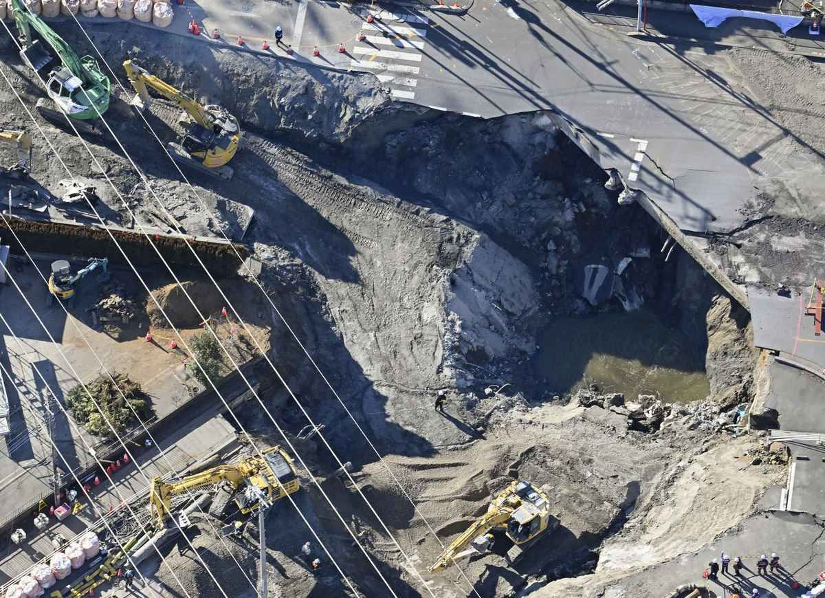 主張】埼玉の道路陥没 老朽インフラの対策急げ | JAPAN Forward