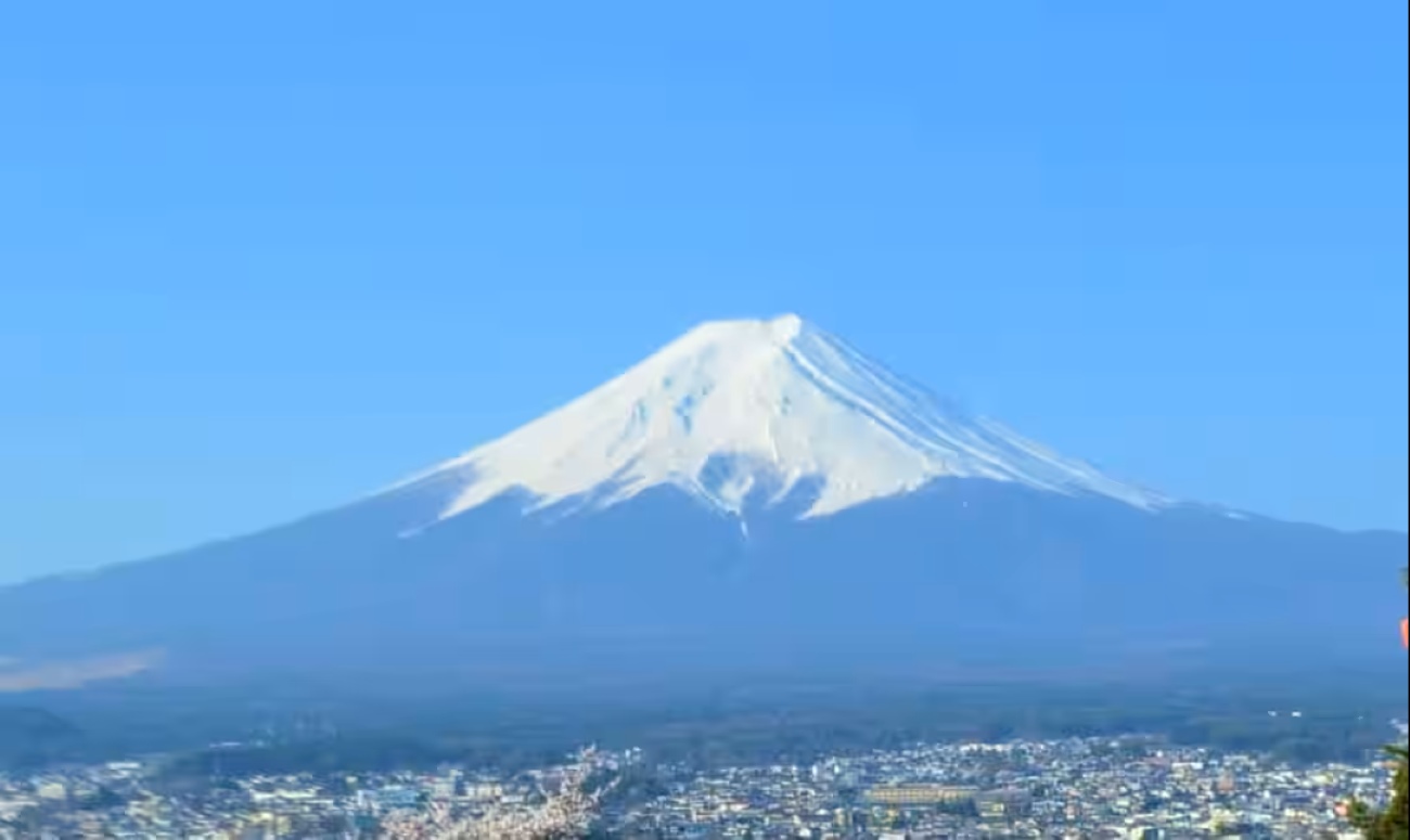 富士山のヘリ救助 有料化で無謀な登山防げ | JAPAN Forward