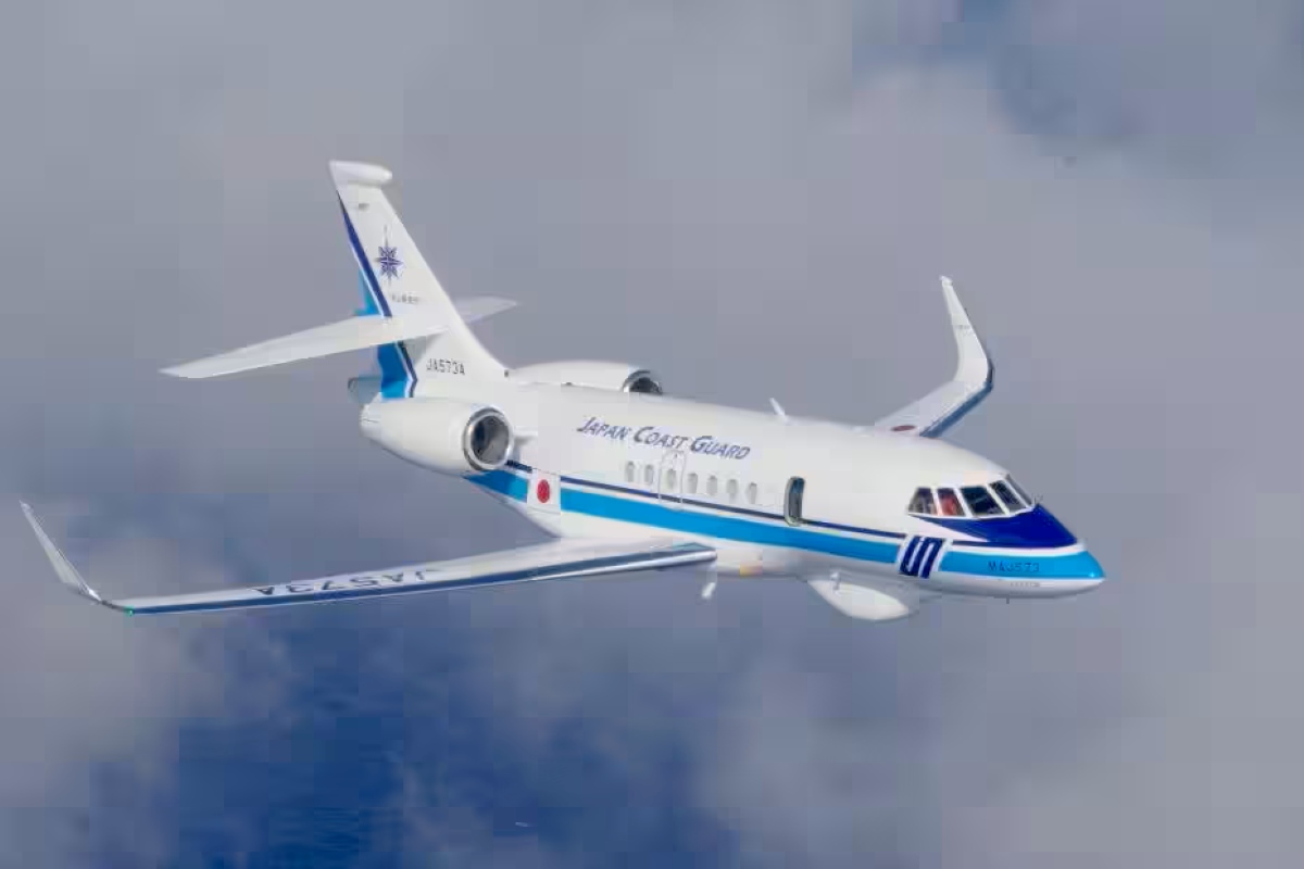 海中出品 海保航空機が尖閣諸島を空からも巡視し「有効支配」 中国機の領空侵犯