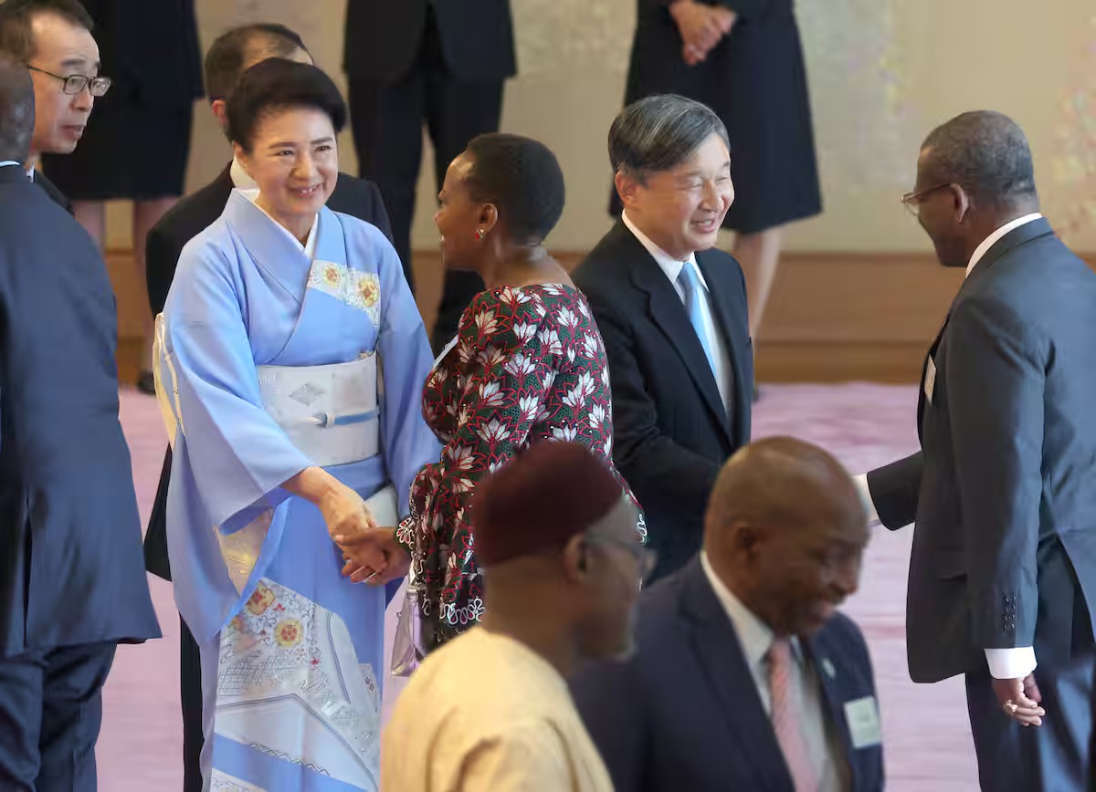 天皇、皇后両陛下、アフリカ首脳夫妻招かれ茶会 佳子さま、万博